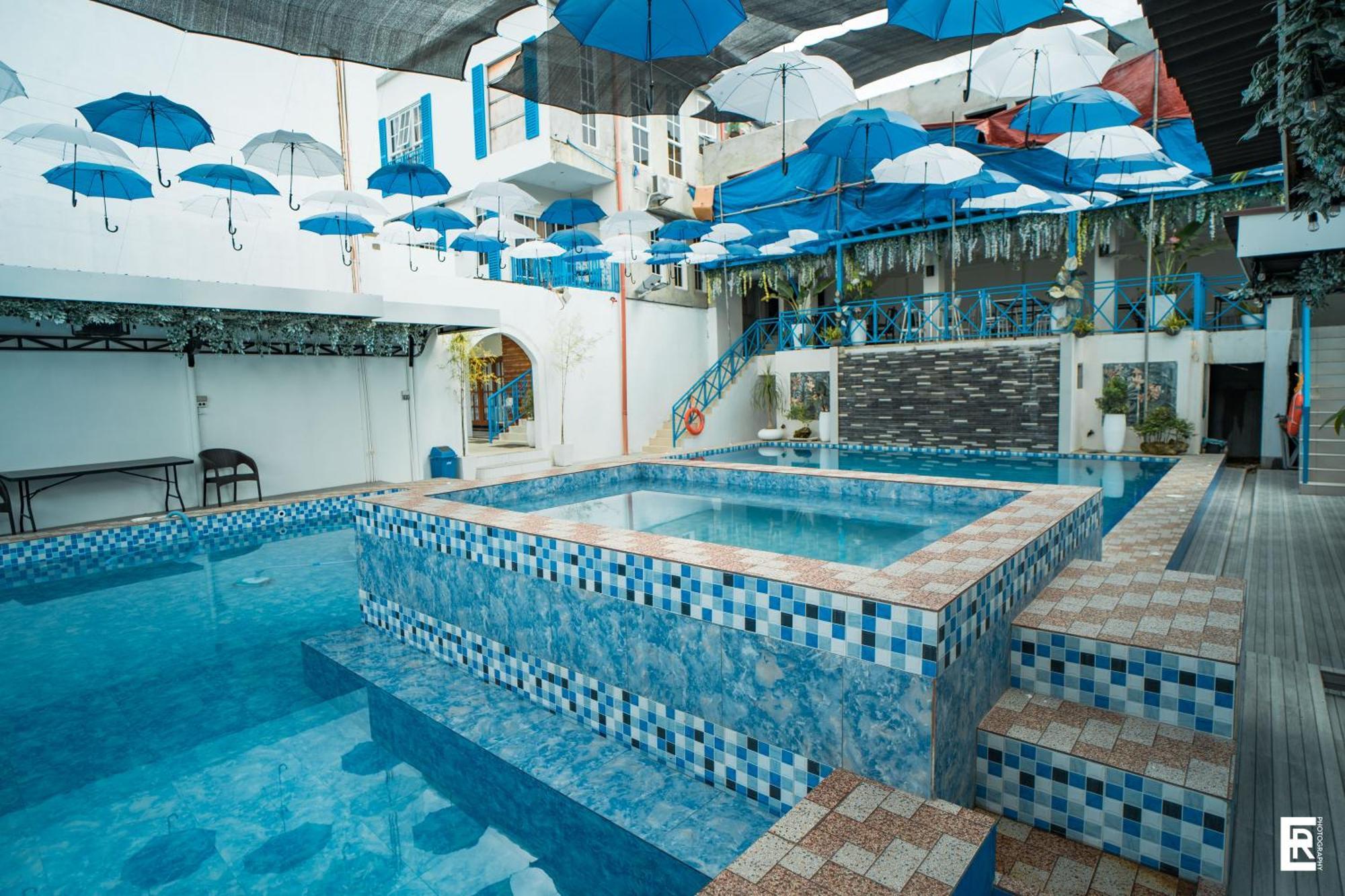 Bernese Resort Hotel Powered By Cocotel Ligao Bagian luar foto